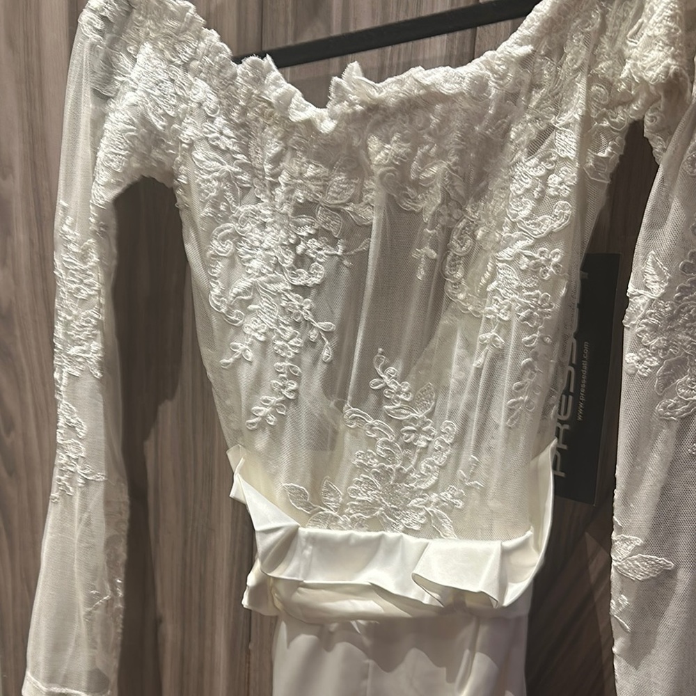 White Lace Off-Shoulder Romper